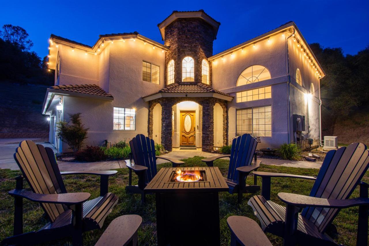 Vila Mountain Majesty With Hot Tub, Pool Table, Generator, Ev Hookup Oakhurst Exteriér fotografie